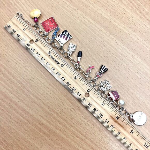 AVON Celebrating 125 years charm bracelet 2011 Beautiful! 7 in + 1.5‎ Ext. - Picture 9 of 10